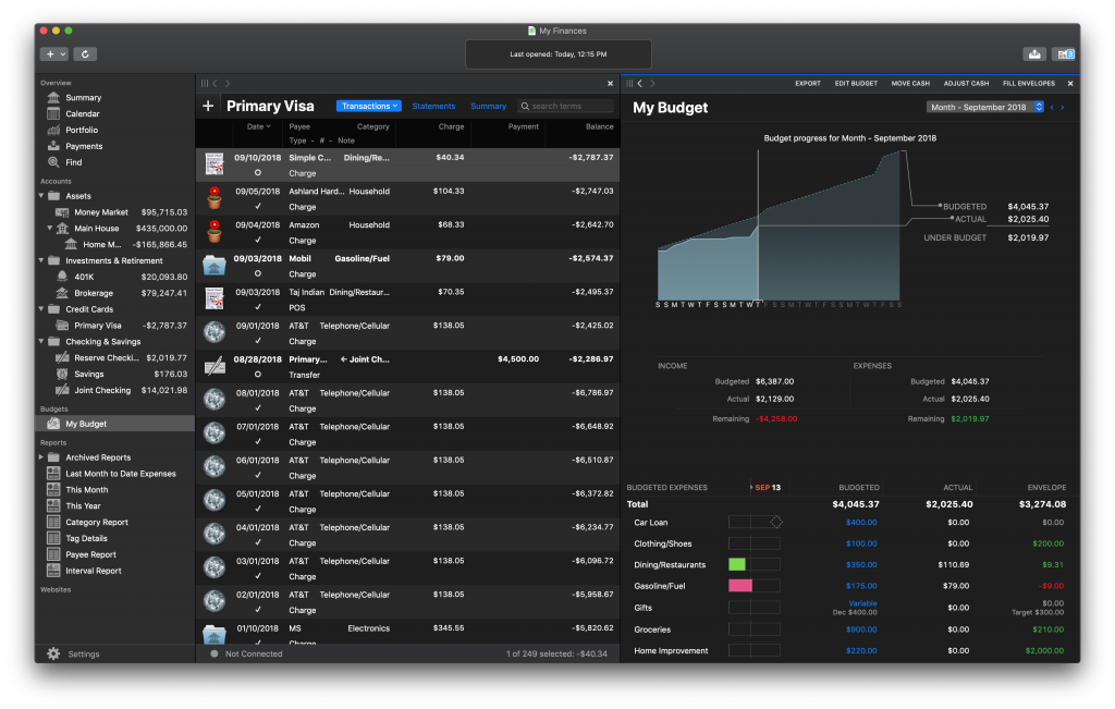 Banktivity in Dark Mode with two workspaces: regular register and budget